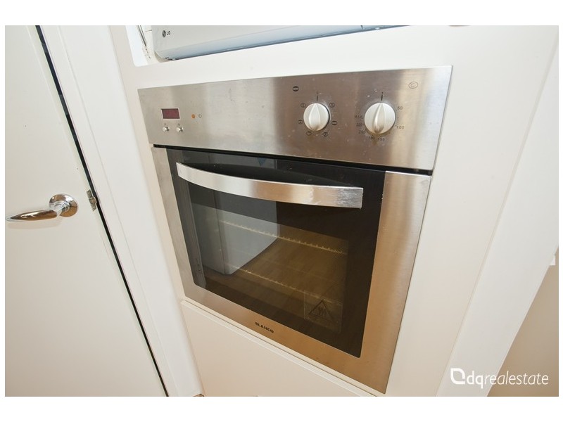 7 Cozens Road, Tapping WA 6065