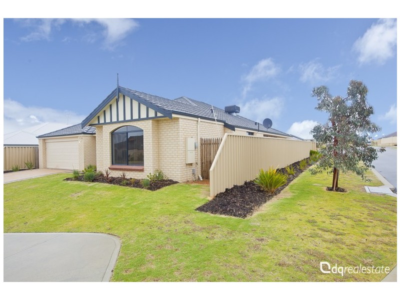 7 Cozens Road, Tapping WA 6065