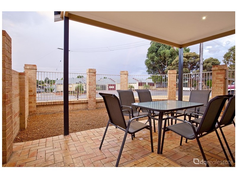 33 Halland Way, Westminster WA 6061