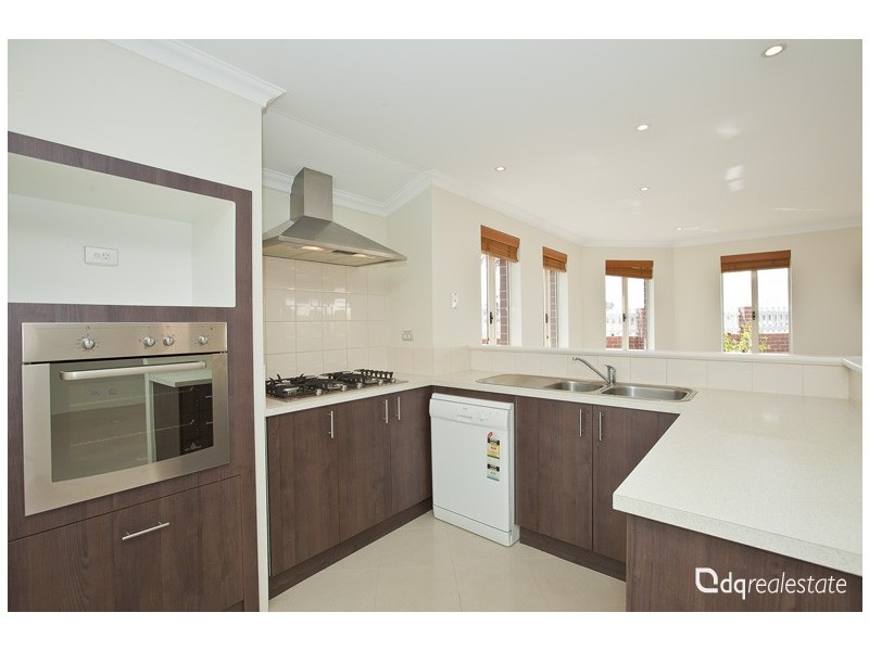 4/36 Farmaner Parkway, Ellenbrook WA 6069