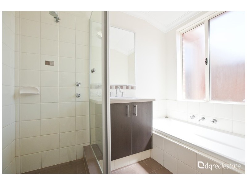 4/36 Farmaner Parkway, Ellenbrook WA 6069