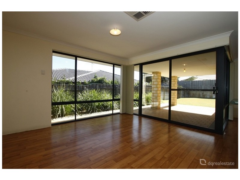 10 Turnwood Vista, Wanneroo WA 6065