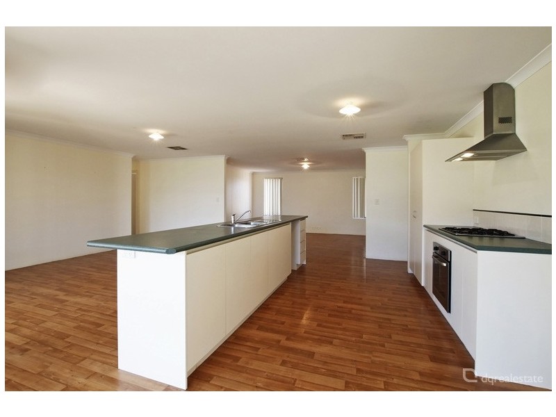 10 Turnwood Vista, Wanneroo WA 6065