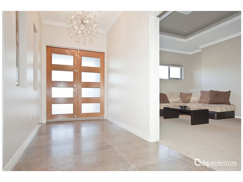 479 Kingsway, Landsdale WA 6065