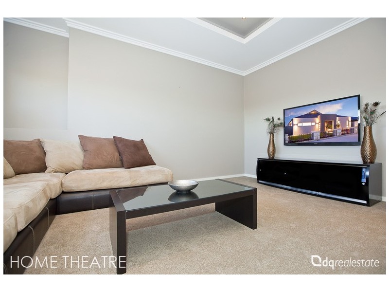 479 Kingsway, Landsdale WA 6065