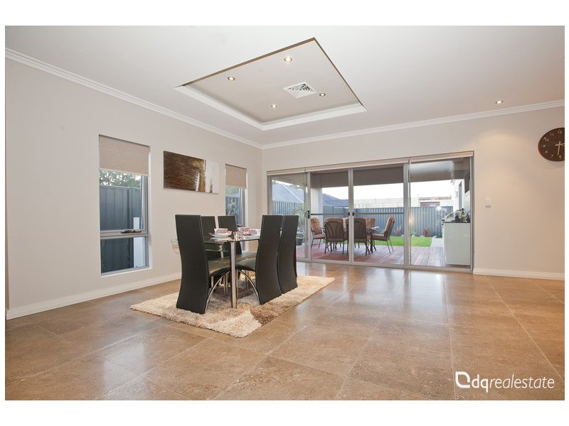 479 Kingsway, Landsdale WA 6065