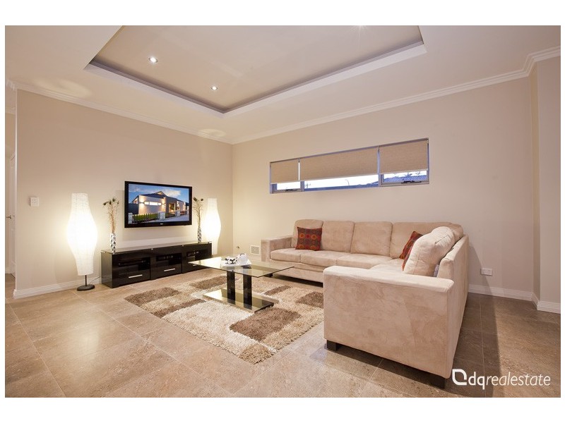 479 Kingsway, Landsdale WA 6065