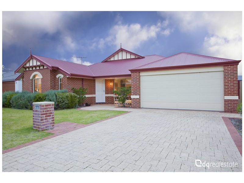 8 Goshawk Street, Tapping WA 6065