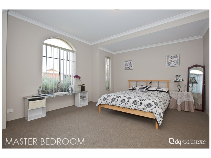 8 Goshawk Street, Tapping WA 6065