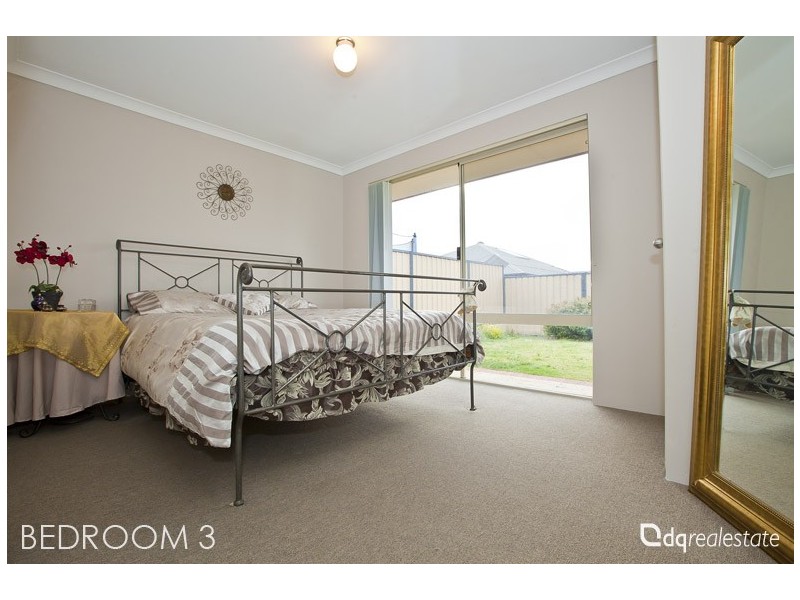 8 Goshawk Street, Tapping WA 6065