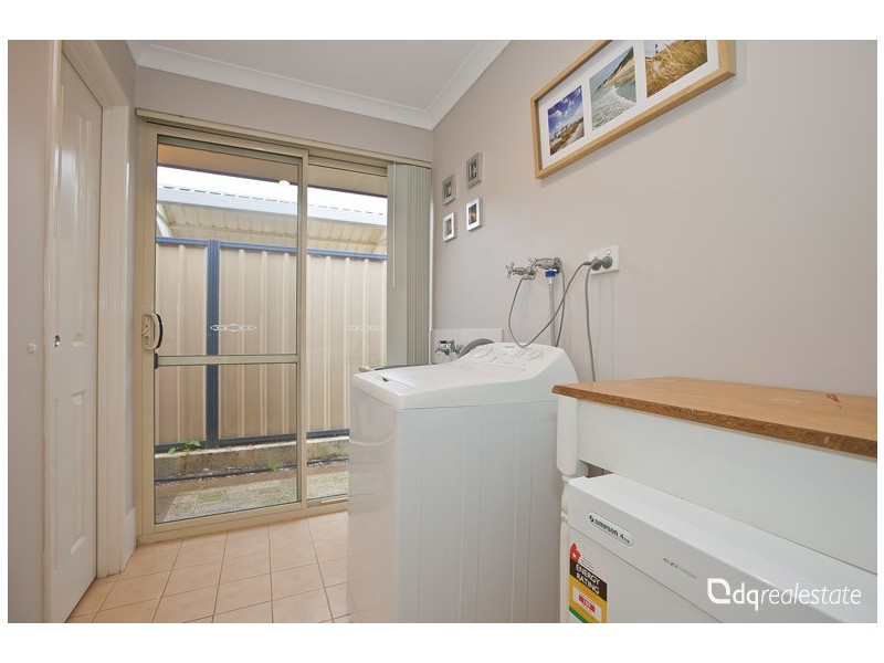 8 Goshawk Street, Tapping WA 6065