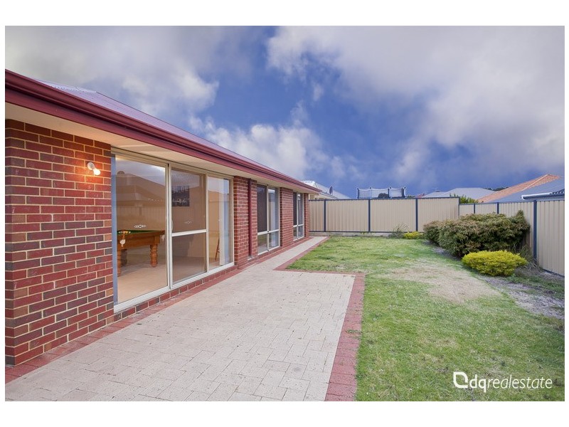 8 Goshawk Street, Tapping WA 6065