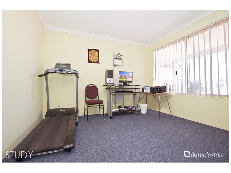 67 Clarkson Ave, Tapping WA 6065