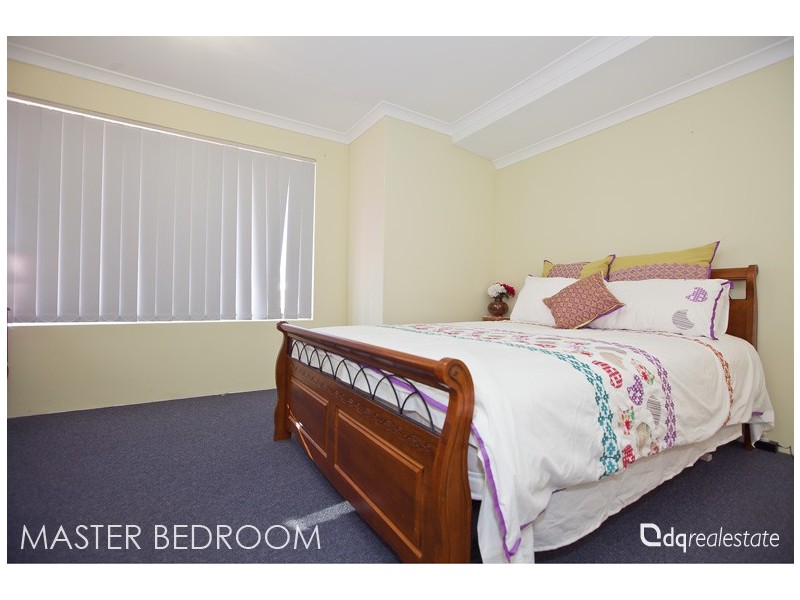 67 Clarkson Ave, Tapping WA 6065