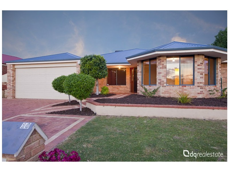 10 Anfield Parade, Hocking WA 6065