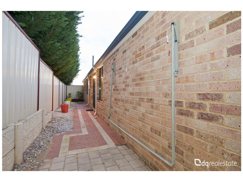 10 Anfield Parade, Hocking WA 6065