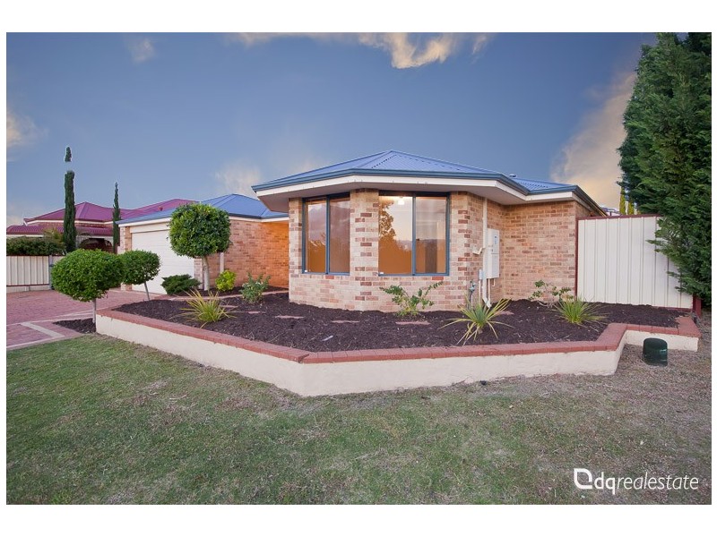 10 Anfield Parade, Hocking WA 6065