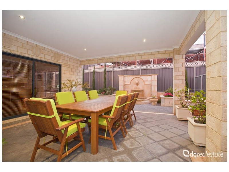 4 Scido Rise, Darch WA 6065