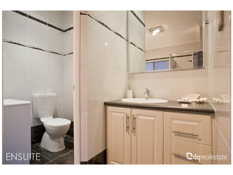 4 Scido Rise, Darch WA 6065