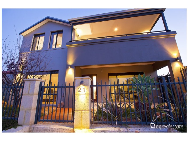 21 Sabina Park Drive, Madeley WA 6065