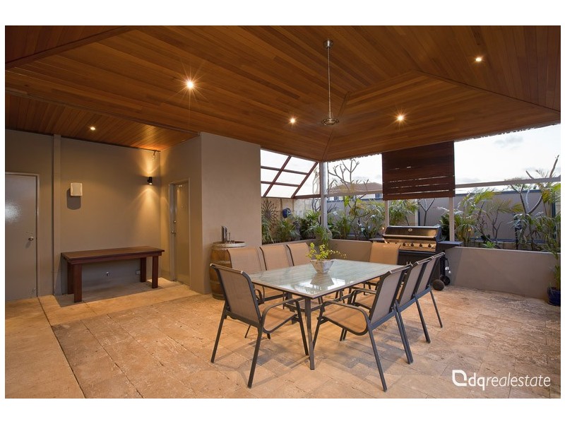 21 Sabina Park Drive, Madeley WA 6065