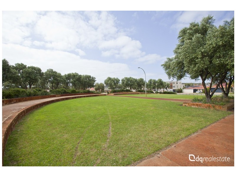 16 Currambine Blvd, Currambine WA 6028