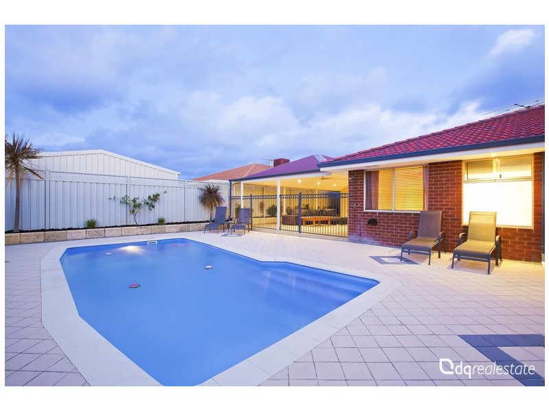 18 Voltaire Cres, Ridgewood WA 6030