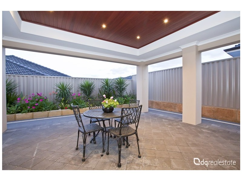 22 Beckett Circle, Darch WA 6065