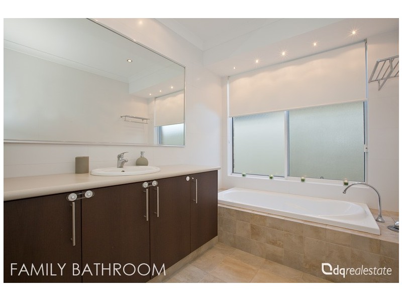 39 Bramley Loop, Madeley WA 6065