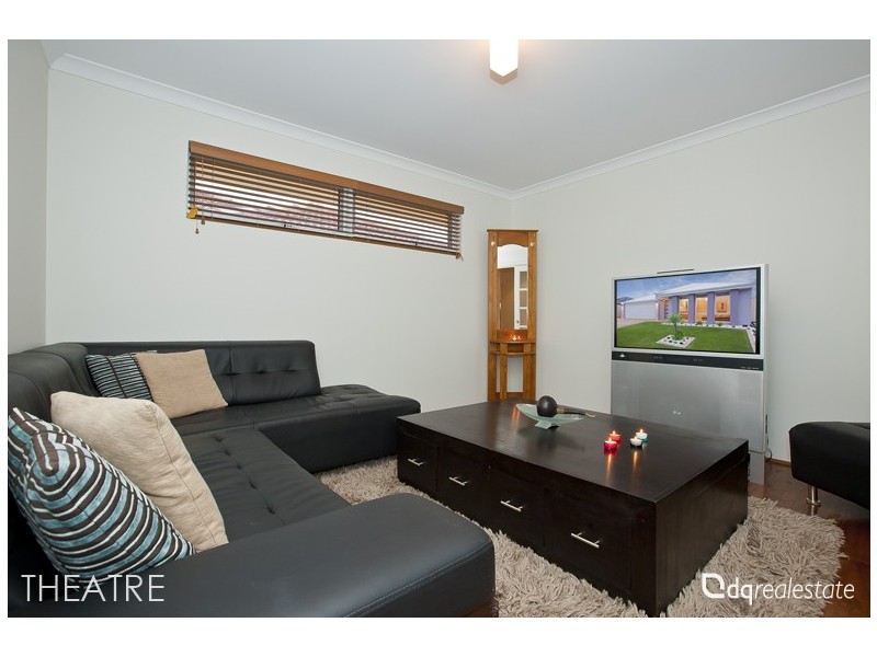 72 Wicklow Circle, Darch WA 6065
