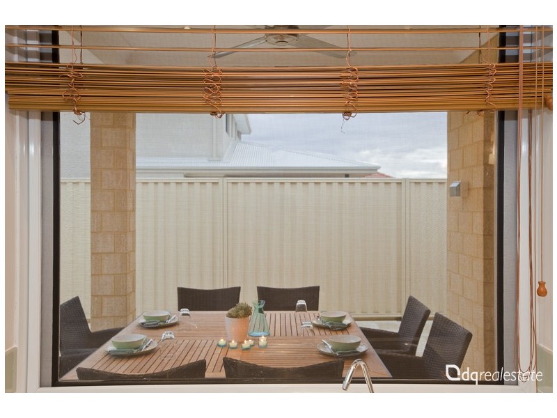 72 Wicklow Circle, Darch WA 6065