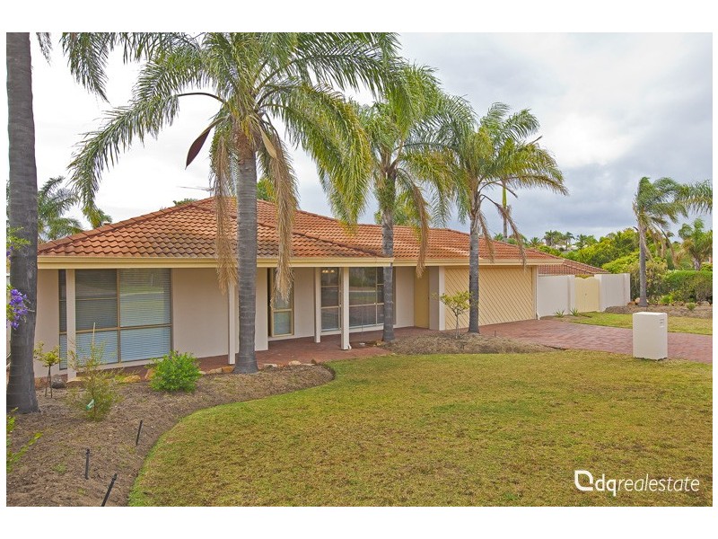 15 Acheson Crescent, Woodvale WA 6026