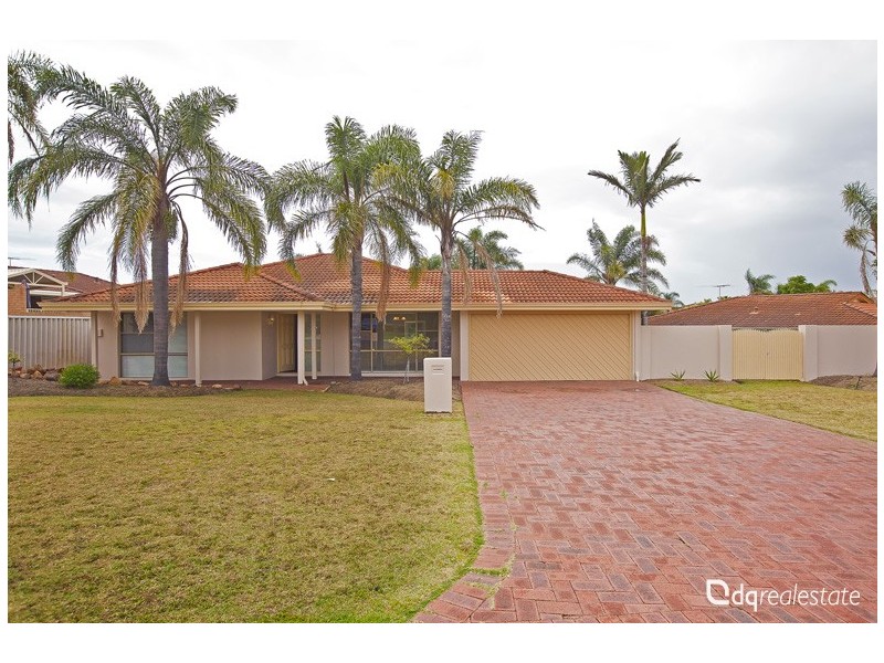 15 Acheson Crescent, Woodvale WA 6026