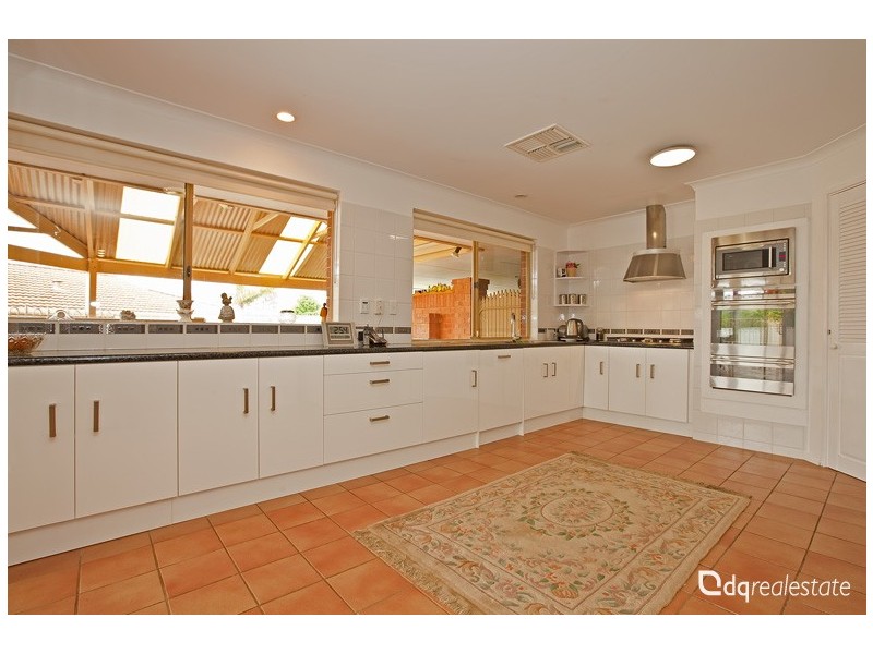 15 Acheson Crescent, Woodvale WA 6026