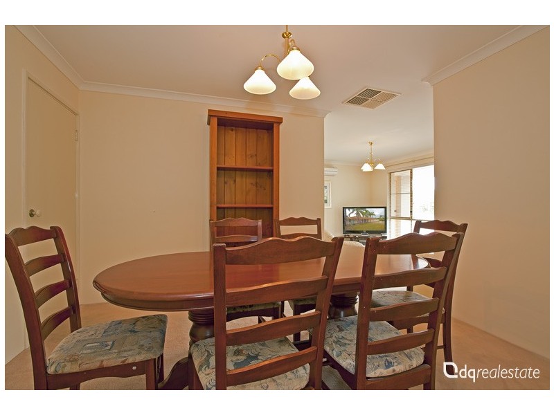 15 Acheson Crescent, Woodvale WA 6026