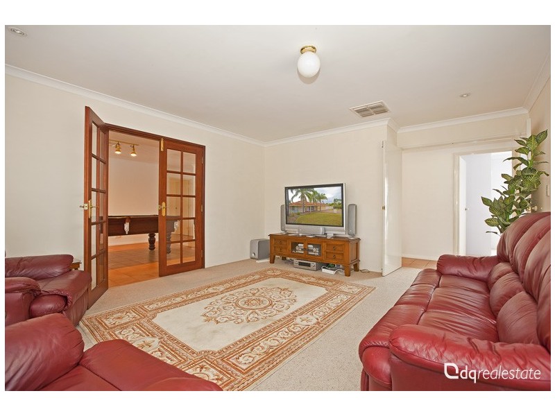 15 Acheson Crescent, Woodvale WA 6026