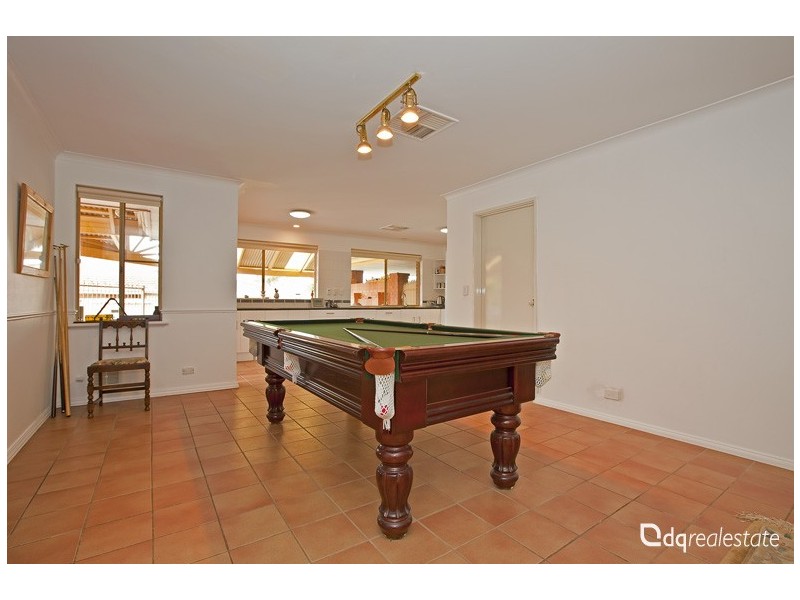 15 Acheson Crescent, Woodvale WA 6026