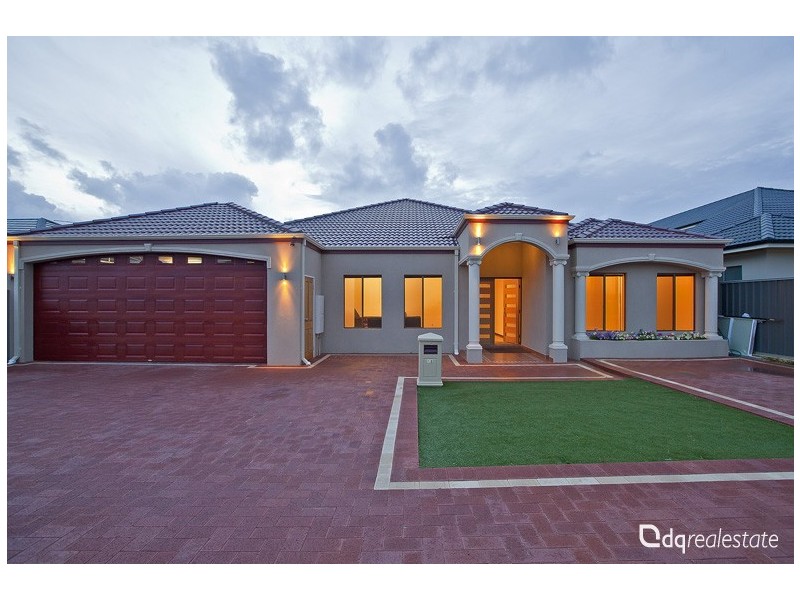 18 Evington Pass, Landsdale WA 6065