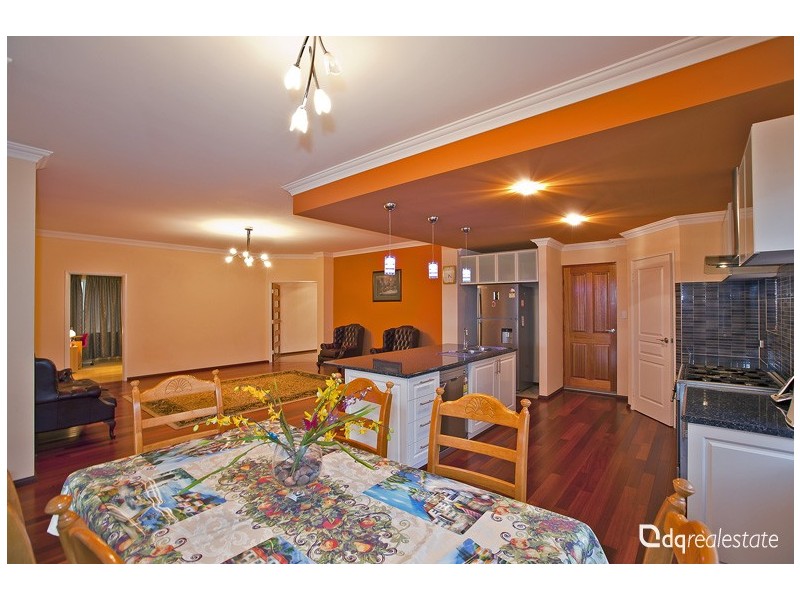 18 Evington Pass, Landsdale WA 6065