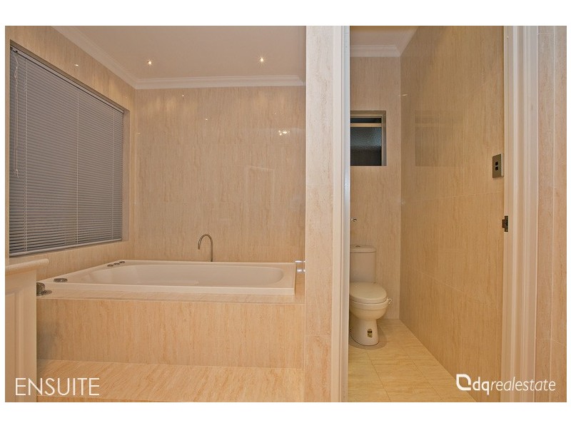 18 Evington Pass, Landsdale WA 6065