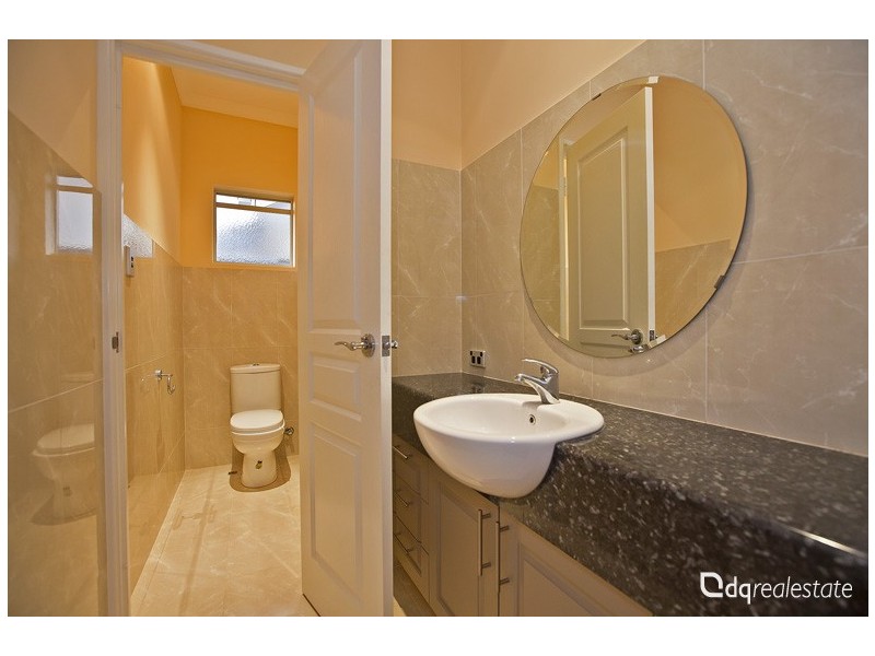 18 Evington Pass, Landsdale WA 6065