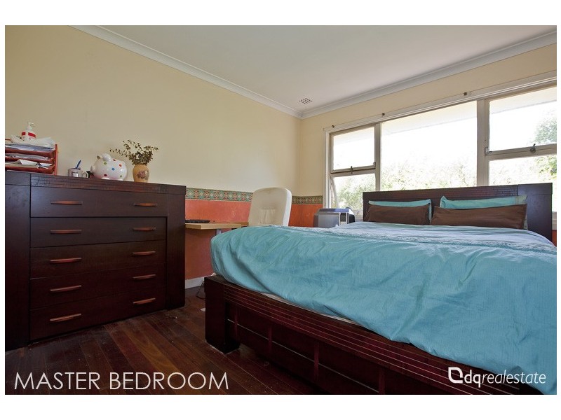 5 Eartham Place, Westminster WA 6061