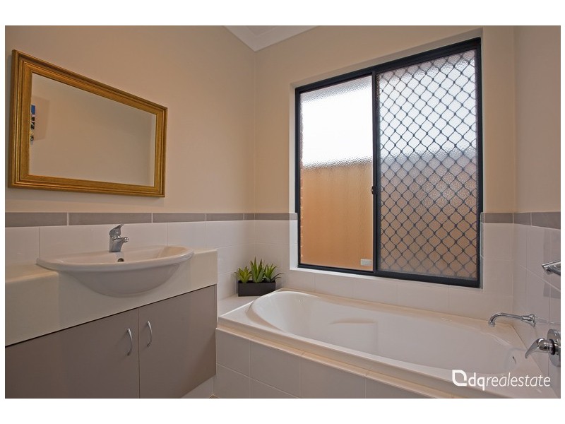 58 Olivedale Road, Madeley WA 6065