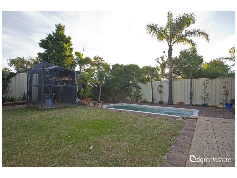 1 Westhaven Drive, Woodvale WA 6026