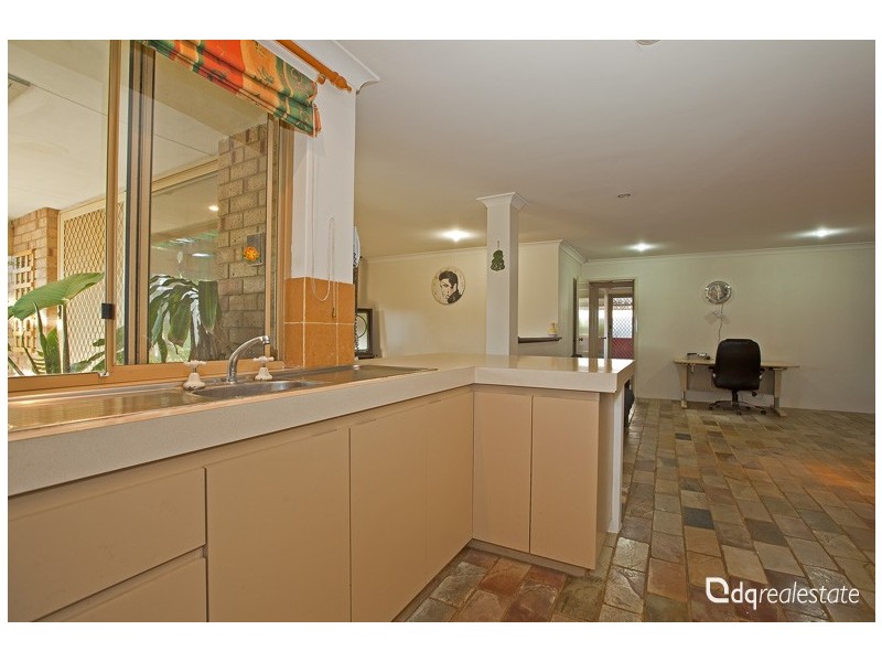 1 Westhaven Drive, Woodvale WA 6026