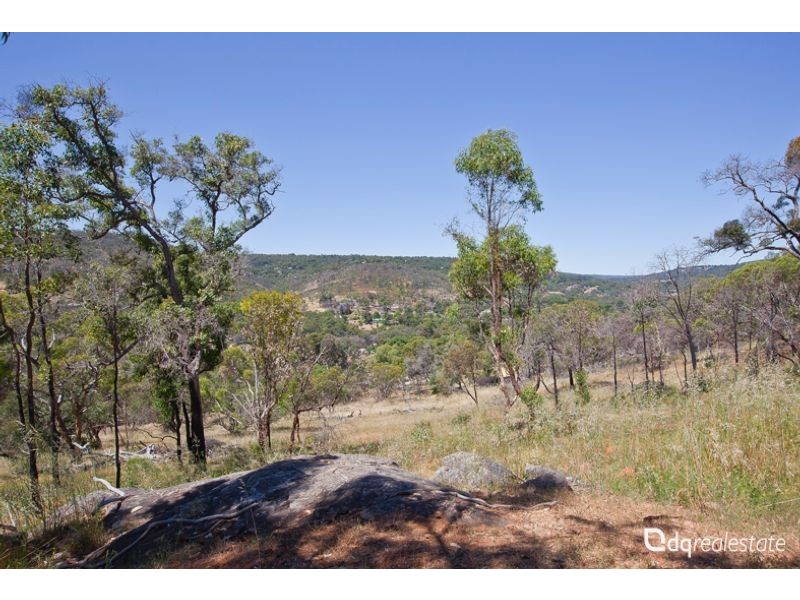 10 Rowley Street, Kelmscott WA 6111