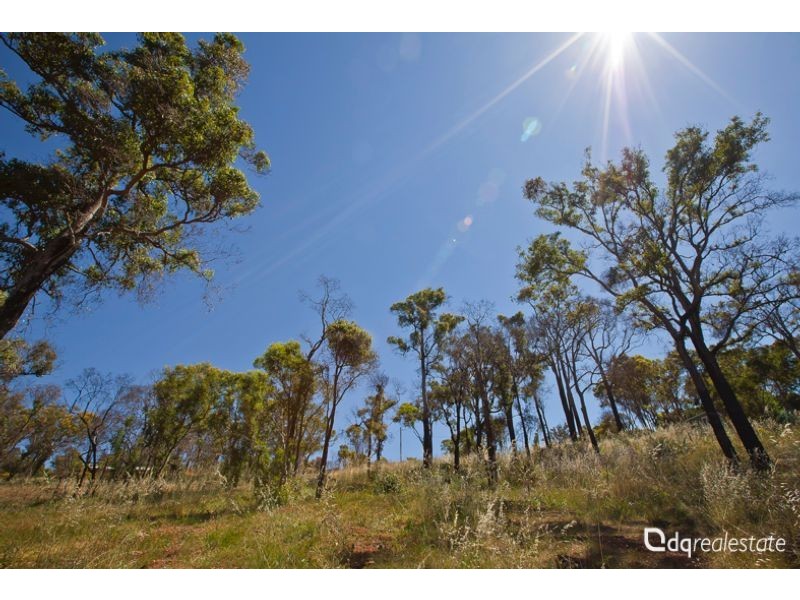 10 Rowley Street, Kelmscott WA 6111