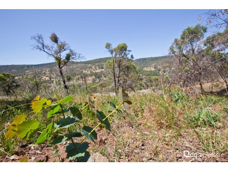 10 Rowley Street, Kelmscott WA 6111
