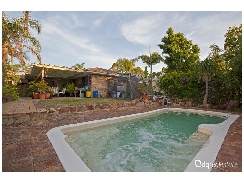 1 Westhaven Drive, Woodvale WA 6026