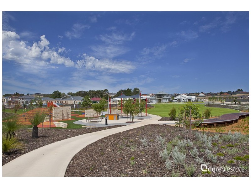 477 Kingsway, Landsdale WA 6065